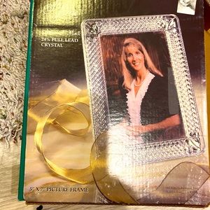 Lead Crystal 5 by 7 Photo Frame